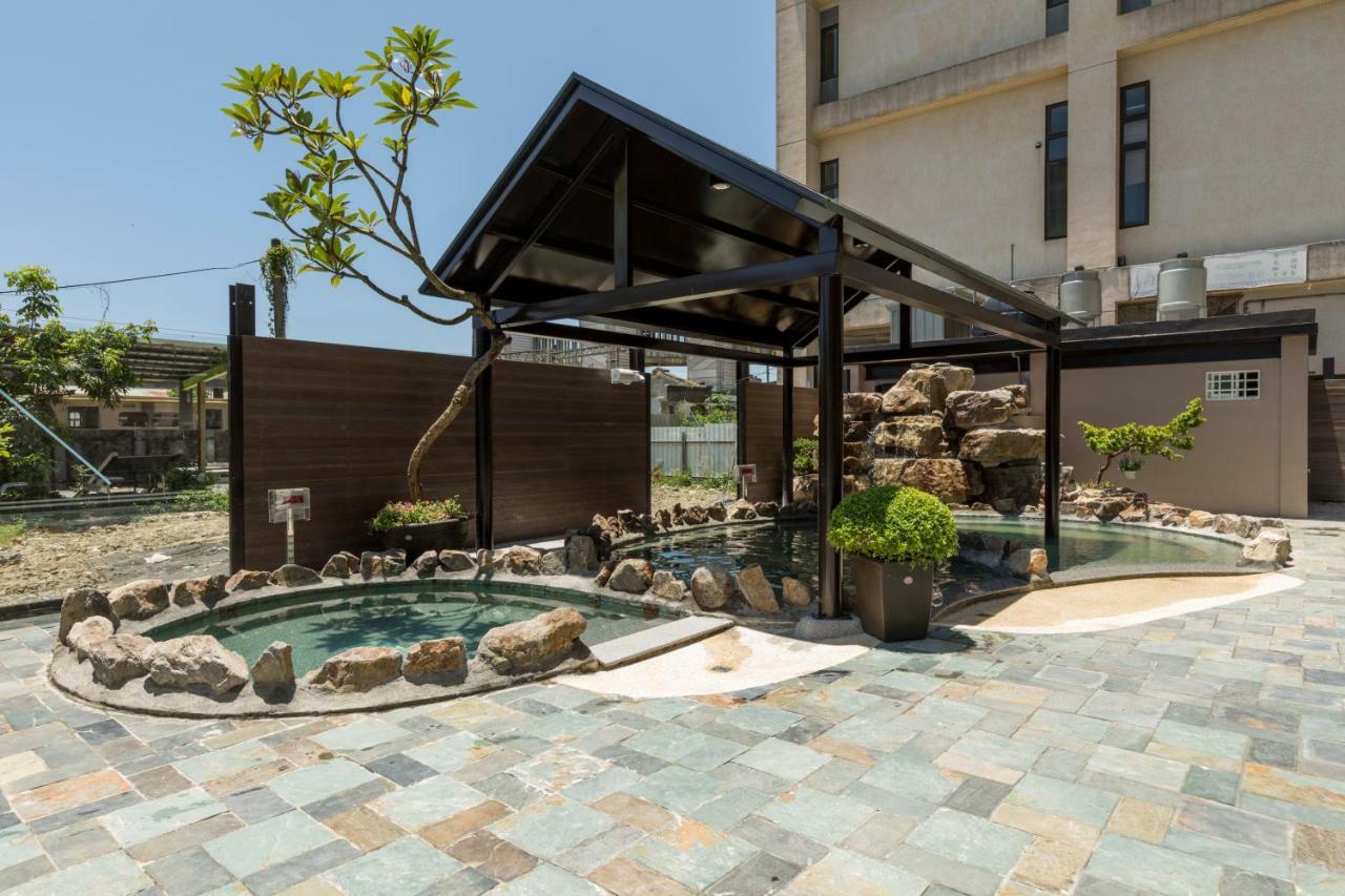 Chuang-Tang Spring Spa Hotel Jiaoxi Extérieur photo