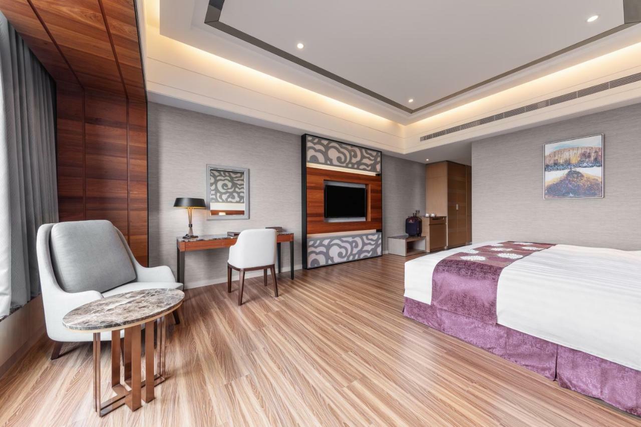 Chuang-Tang Spring Spa Hotel Jiaoxi Extérieur photo